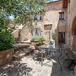 Capolinea Holidays Badia (Umbria)